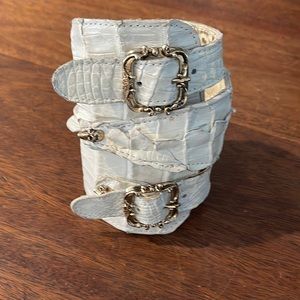 NEW!! Mens ALLIGATOR TAIL CUFF V22LA Rock star, biker, chic